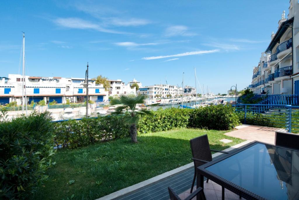 Portoverde Beach Apartments Misano Adriatico Eksteriør billede