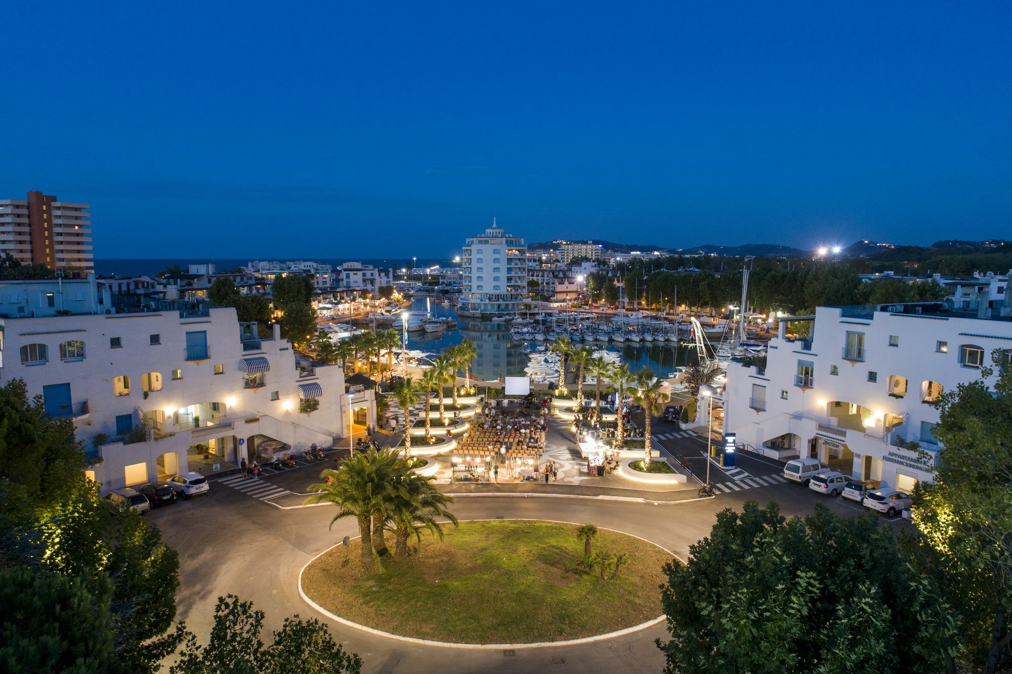 Portoverde Beach Apartments Misano Adriatico Eksteriør billede