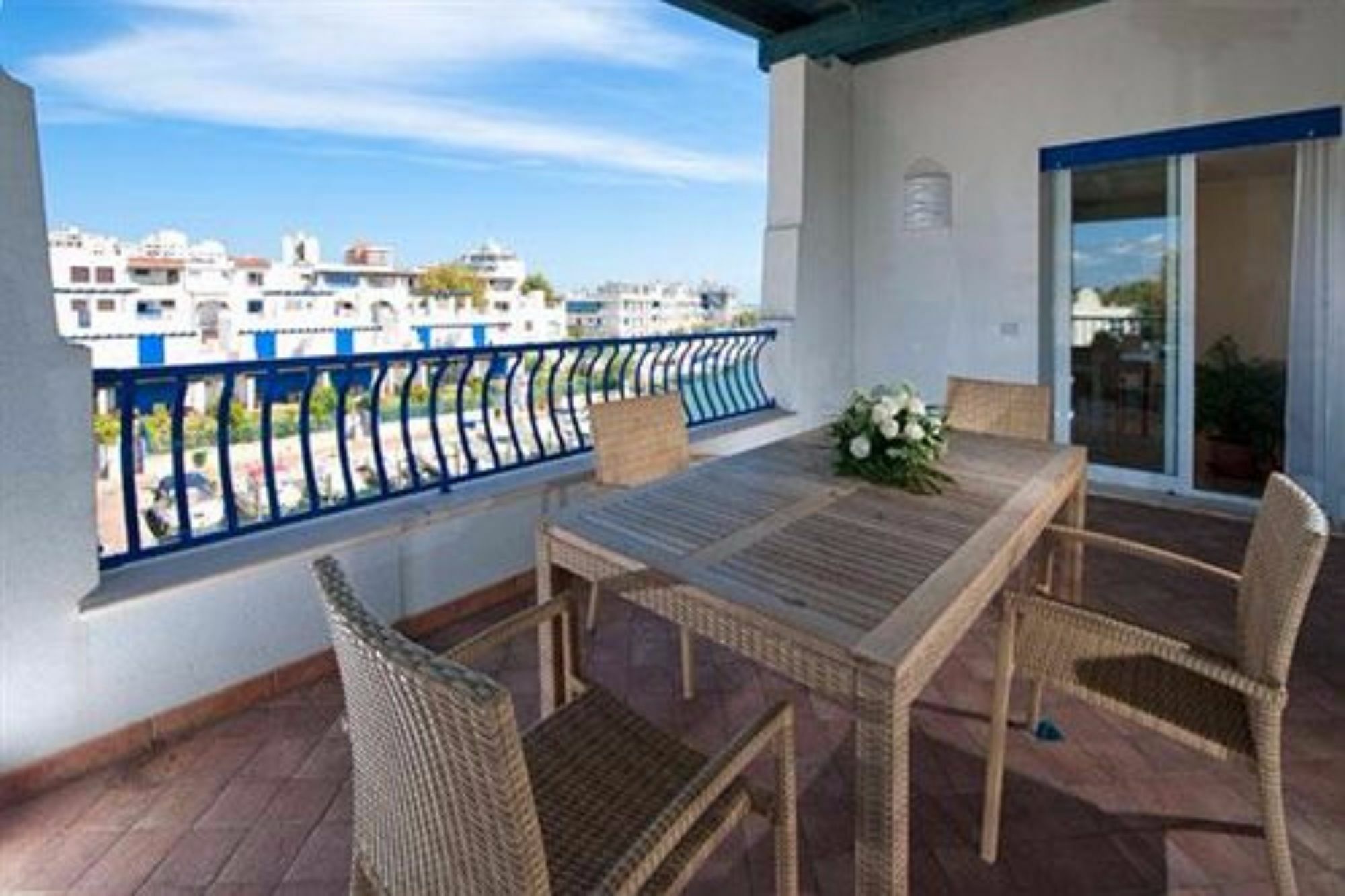 Portoverde Beach Apartments Misano Adriatico Eksteriør billede